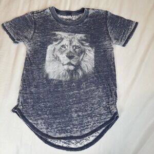 Lion Savage T-shirt Size Medium Grunge Rock Retro Artsy Layer Indie Y2K‎